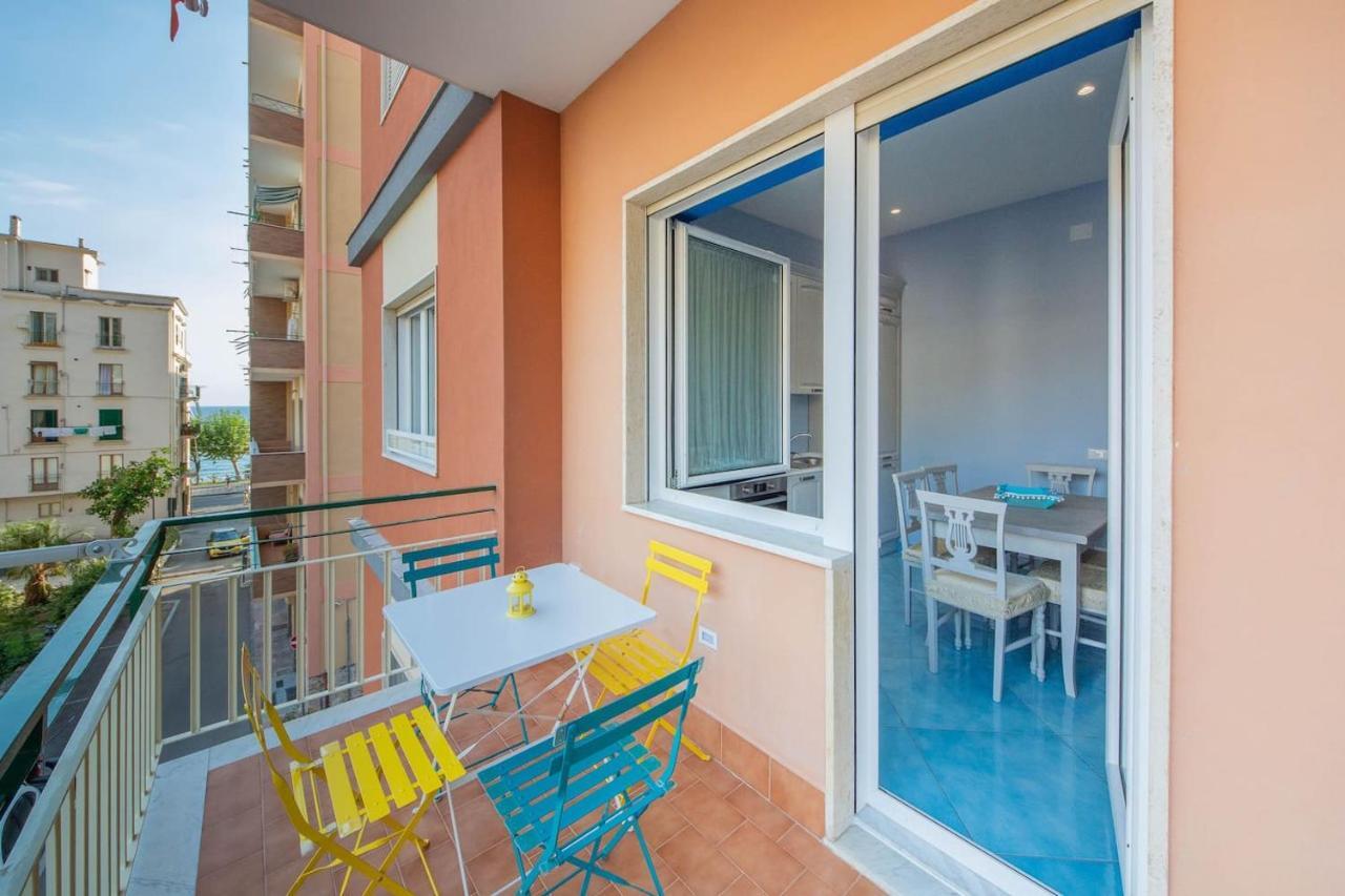 La Casa Del Poeta - Appartamento Positano Maiori Eksteriør billede